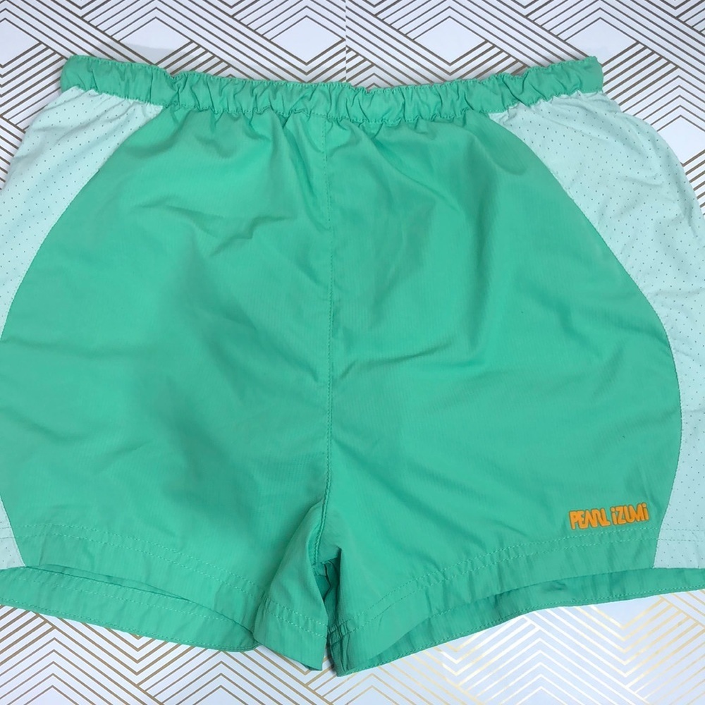 Pearl Izumi green running short